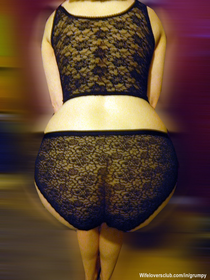 Latest pic of Bella, it's been awhile and as we get older other thing take priority...lol